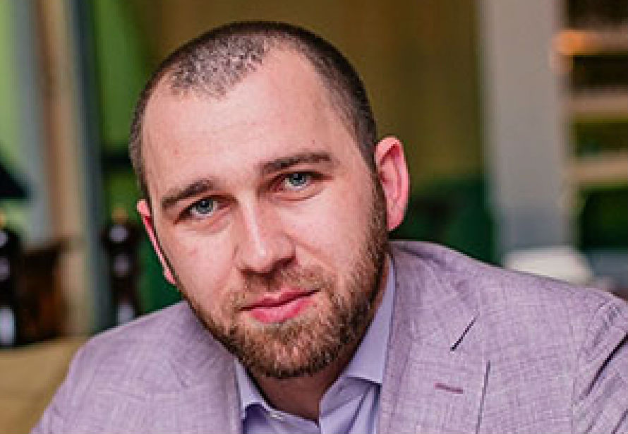 На ком женился султан тогонидзе